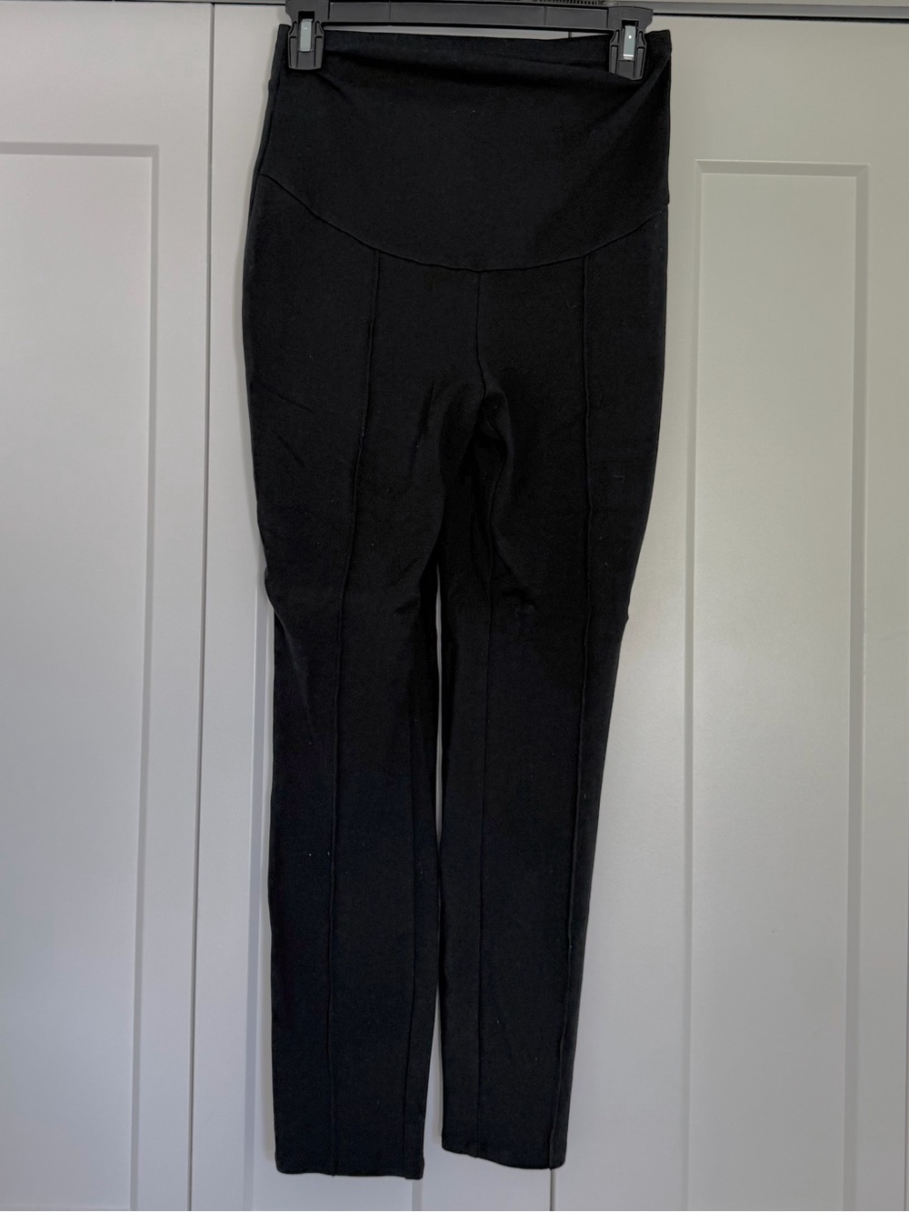 H&M Maternity Black High-Waist Ponte Leggings